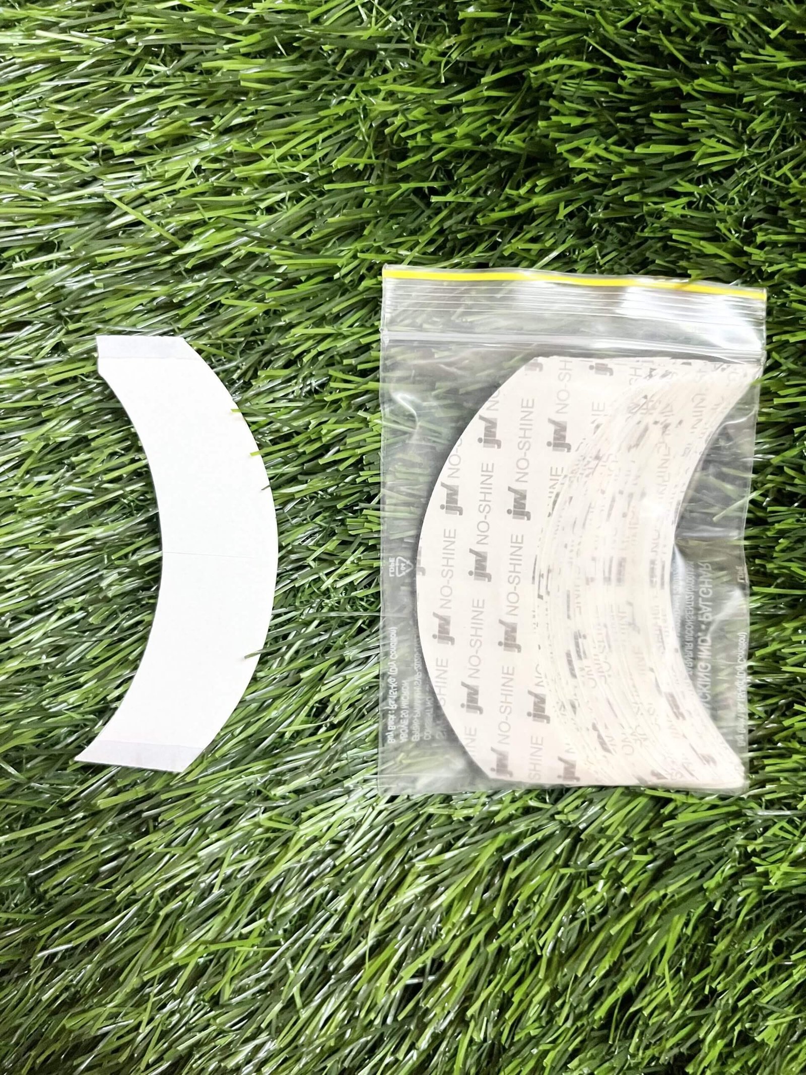 No shine Tape for Lace Units (36 pieces) - Image 3