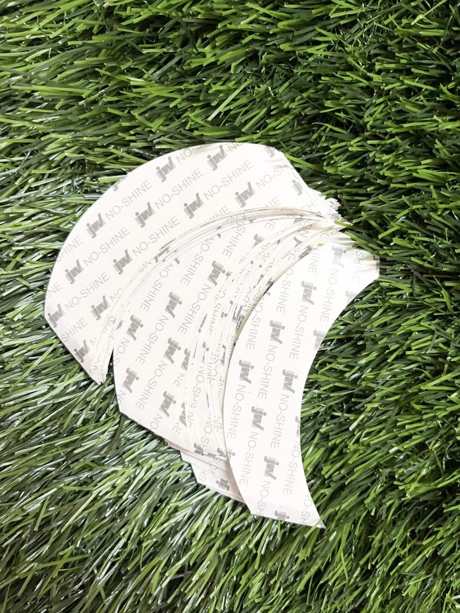 No shine Tape for Lace Units (36 pieces) - Image 2