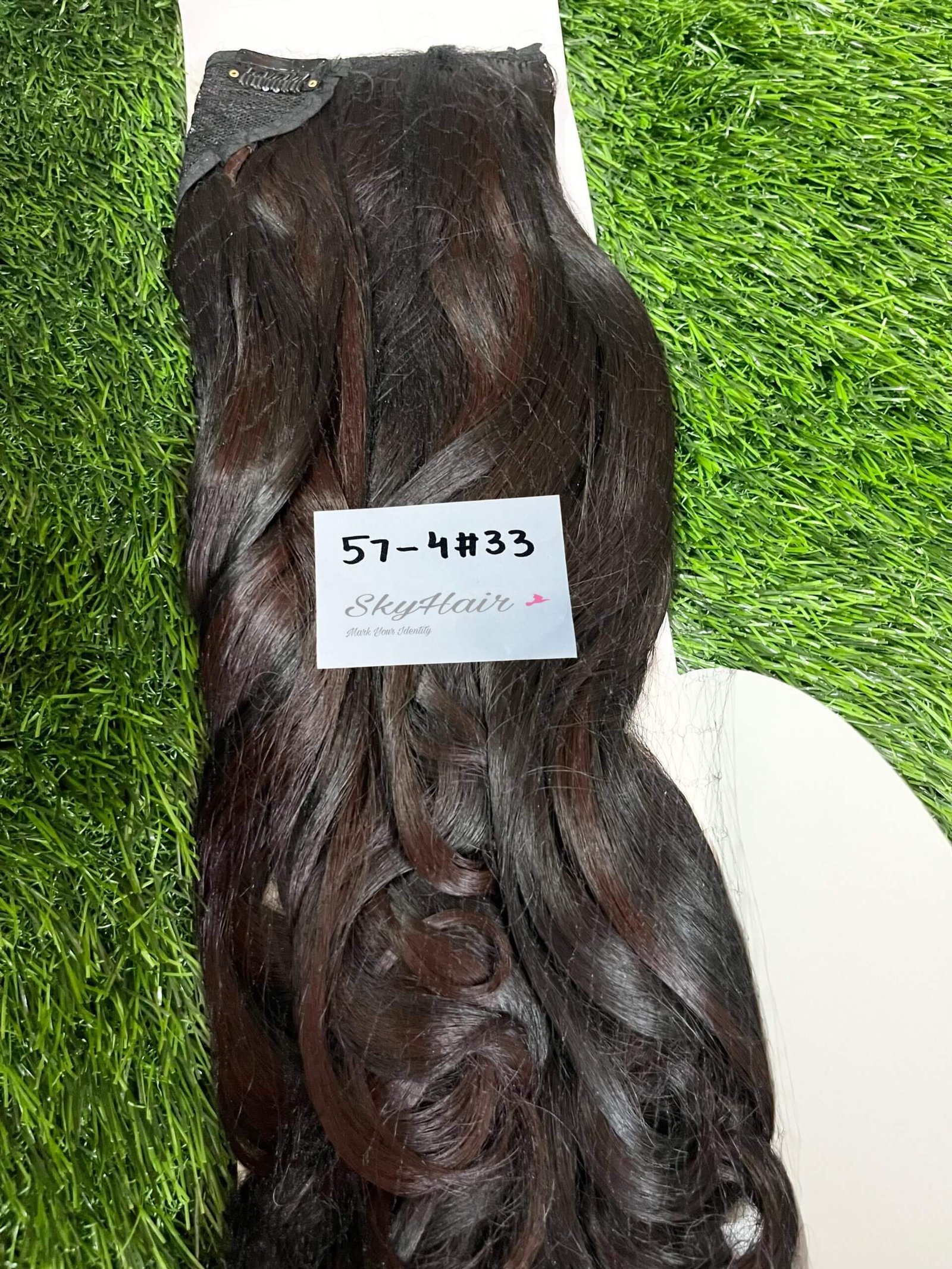 5 Clips based Curly/Wavy 24 Inch Brown with Maroon Highlights Matte Finish Hair Extensions 200 grams